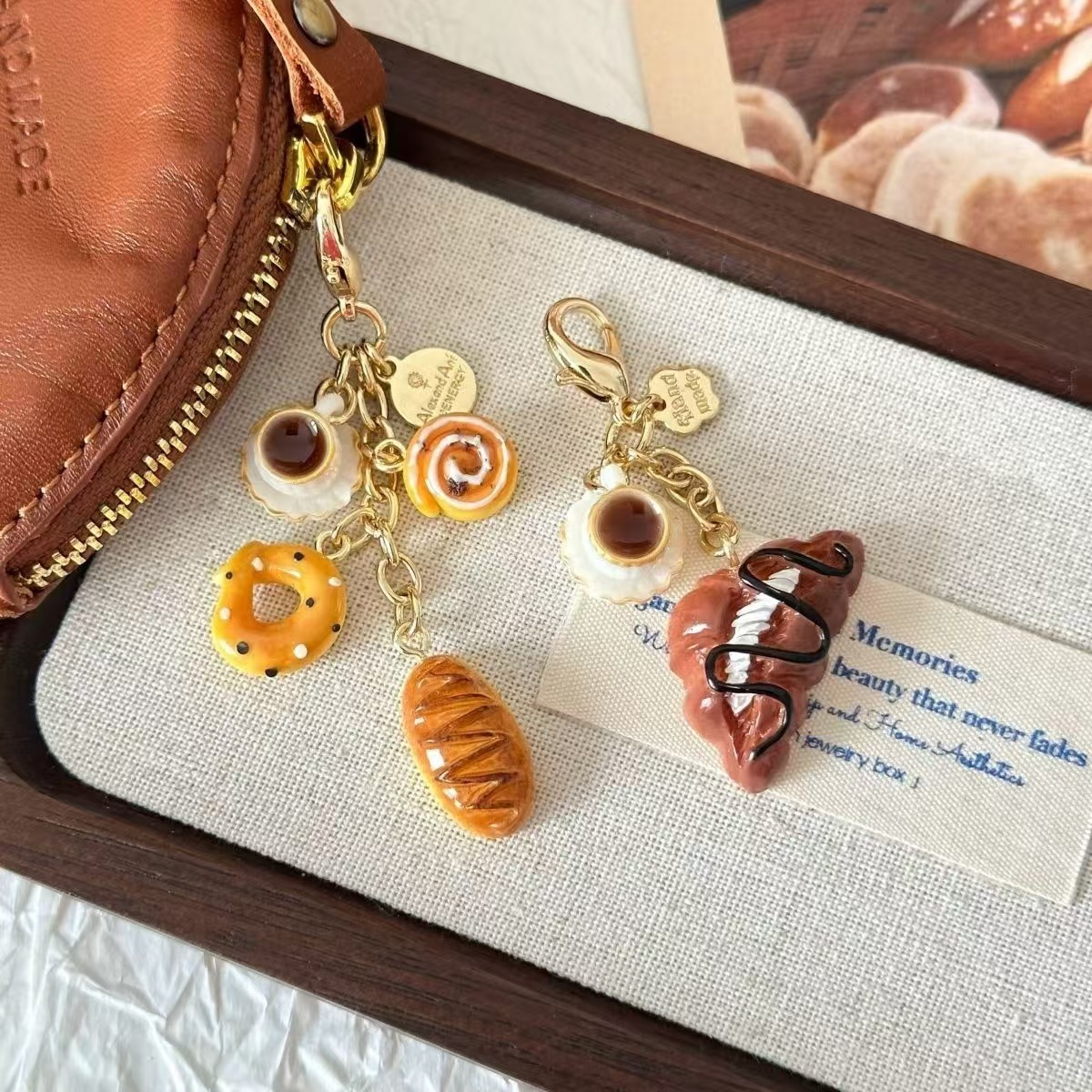 Croissant en koffie design har - Food Zinc recensie en prijs